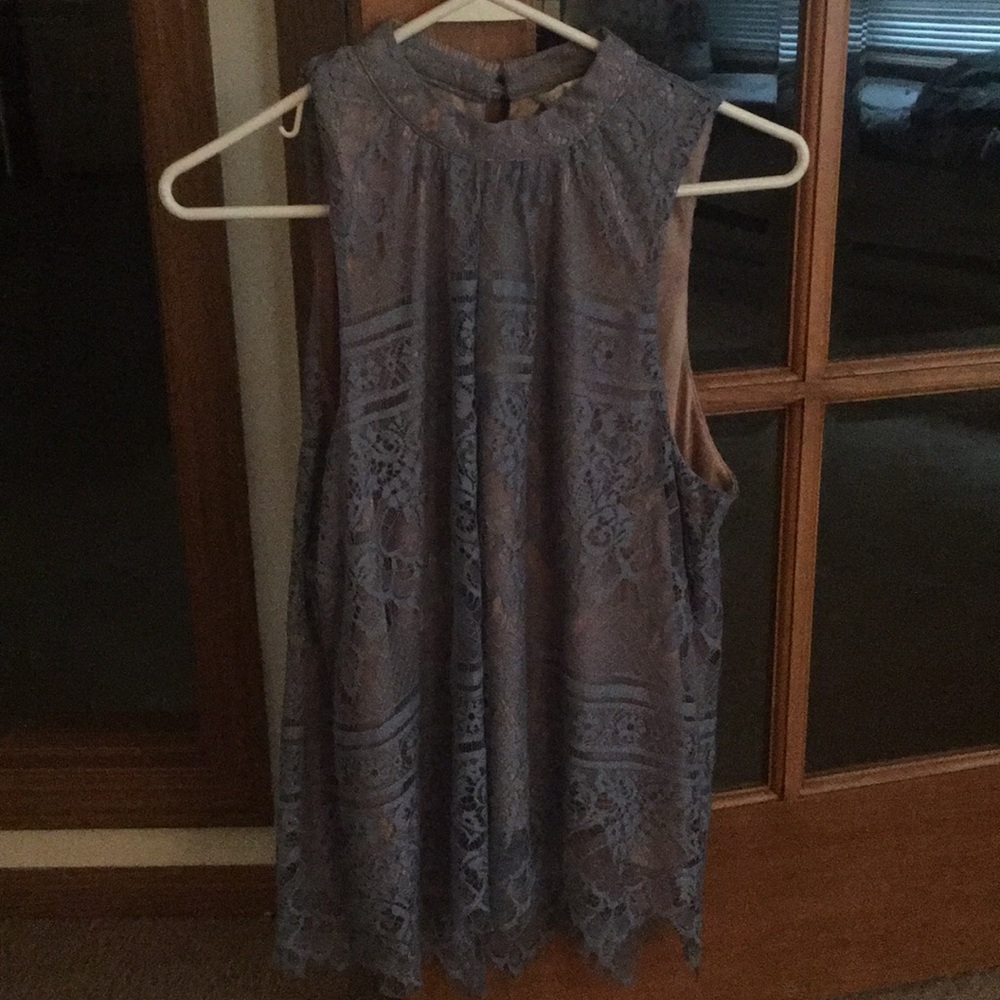 Lauren Conrad, Lace Tank Top